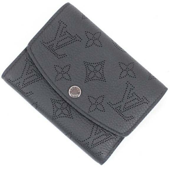 Louis Vuitton Victorine Mahina Tri-fold Wallet in Leather, M82679, Black, Wom...
